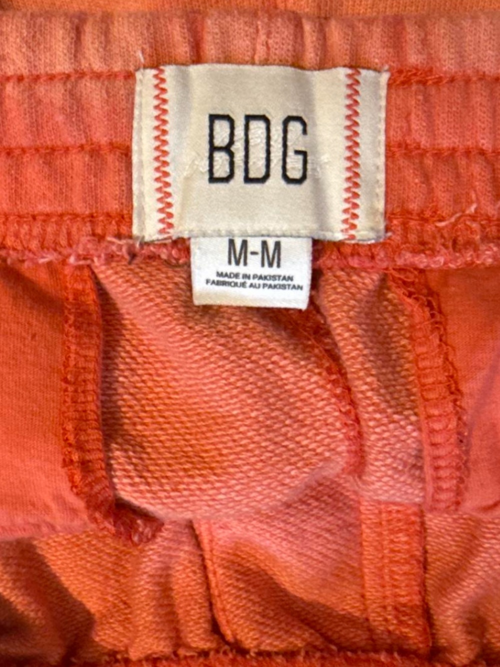 Vintage 2000s BDG by Urban Outfitters Washed Red/Orange Sweat Shorts Size M - Picture 3 of 3